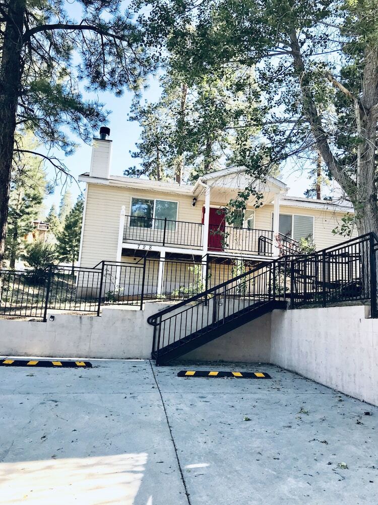 Cabins By Big Bear Lake
