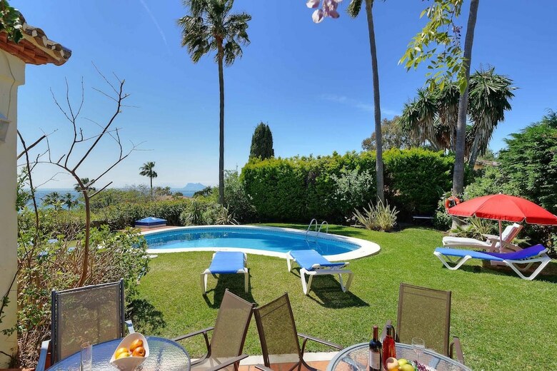 Villa Hibiscus