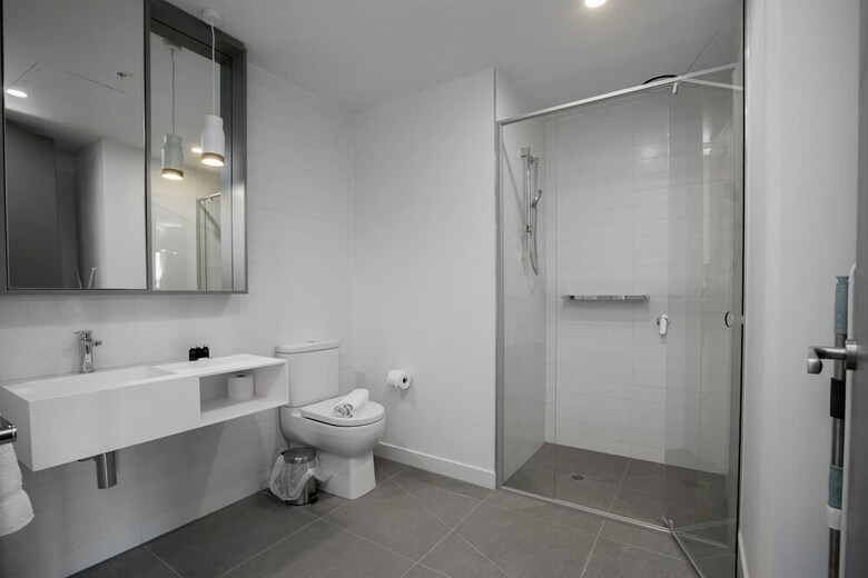 Elegant Apartment At Parkville