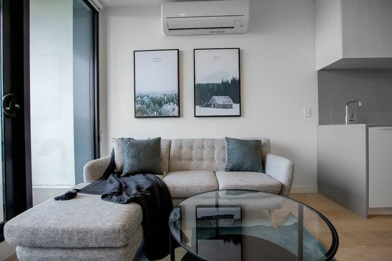 Elegant Apartment At Parkville