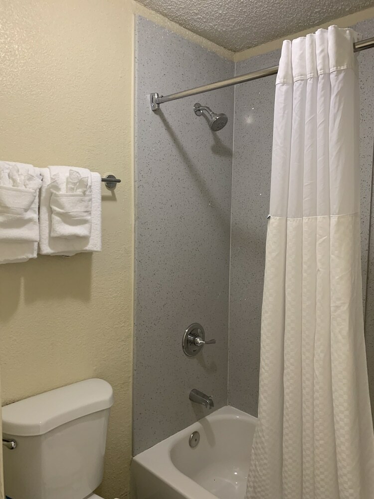 Hotel Quality Inn Airport South