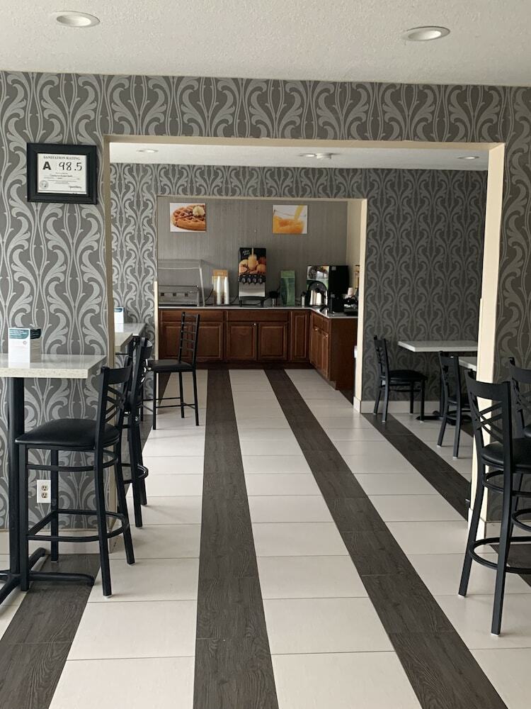 Hotel Quality Inn Airport South