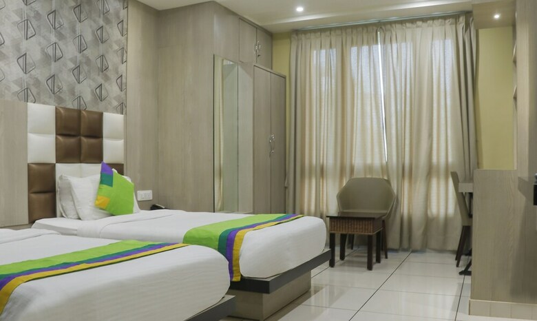 Treebo Trip Hotel Galaxy Inn