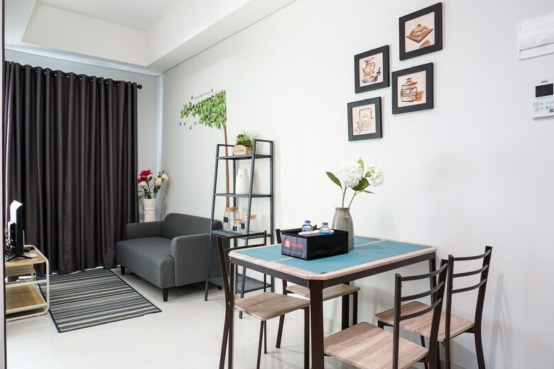 Best Location 1br Puri Mansion Apartment