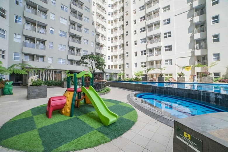 Stylish 1br Apartment At Parahyangan Residence