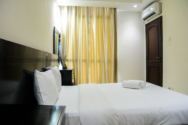 Strategic 2br Apartment At Bellagio Residence