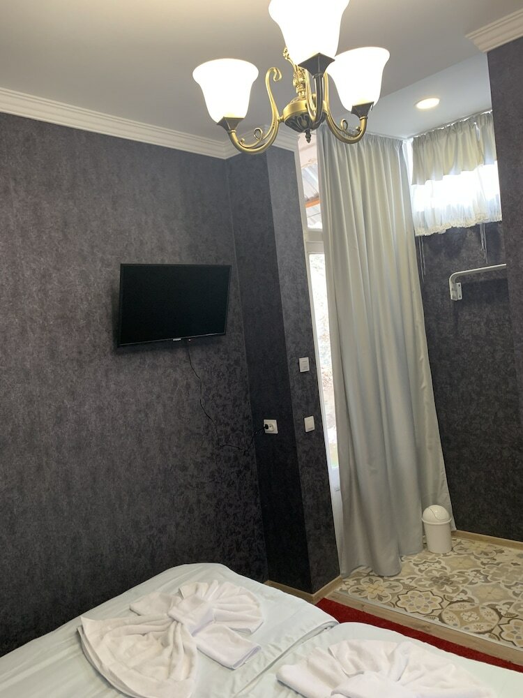 Hotel Your House In Tbilisi