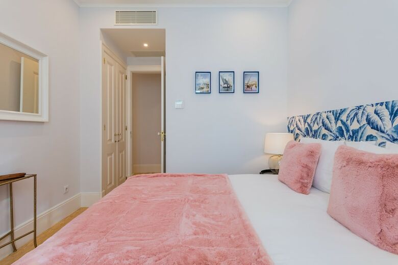 Life Is Good In Lisbon Baixa Apartment