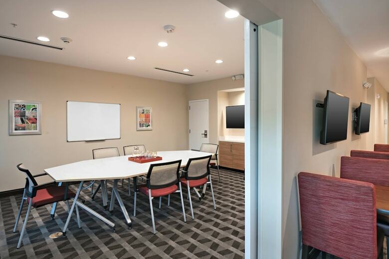 Hotel Towneplace Suites By Marriott Austin South