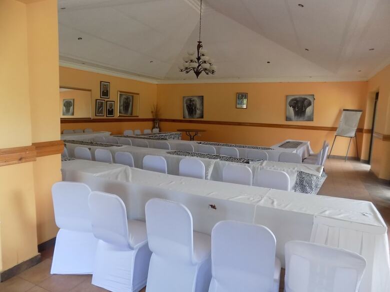 Hotel Heritage Country Club