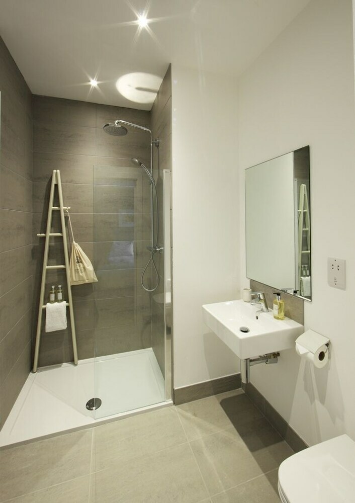 Hotel Lord Clyde - 1-bed Luxury Studio Apartment