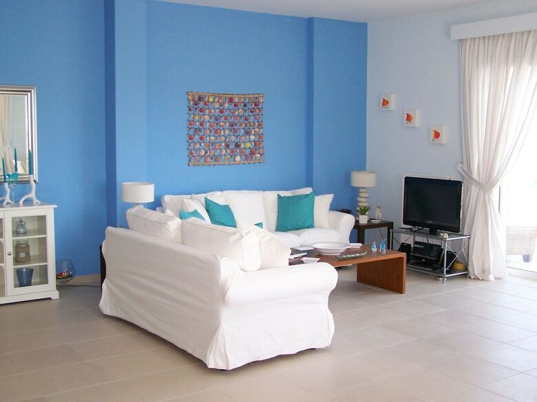Apartamentos Villa Petra With Swimming Pool