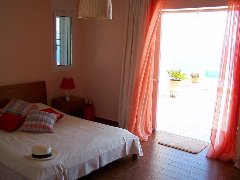 Apartamentos Villa Petra With Swimming Pool