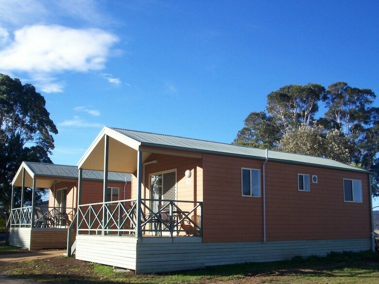 Hotel Bega Caravan Park
