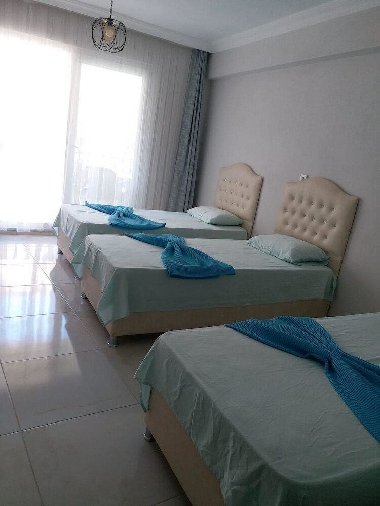 Avsa Roza Apart