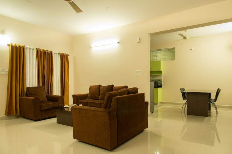 Hotel Triente Suites