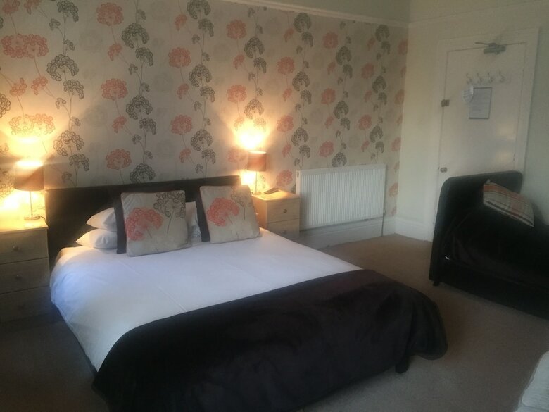 Hotel Seacrest Guest House