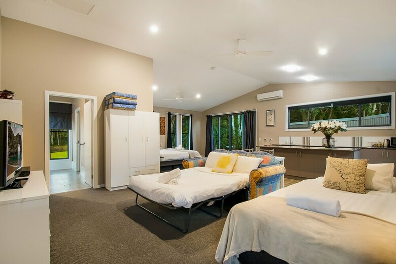 Villa Lennox Unique Coastal Retreat