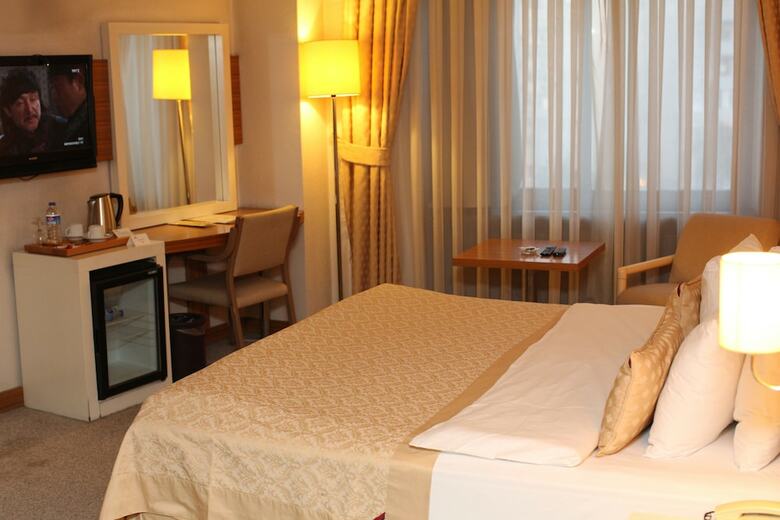 Park Royal Hotel