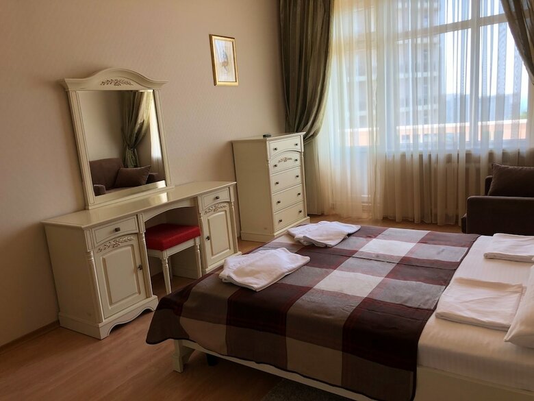 Hotel Grace Nairi