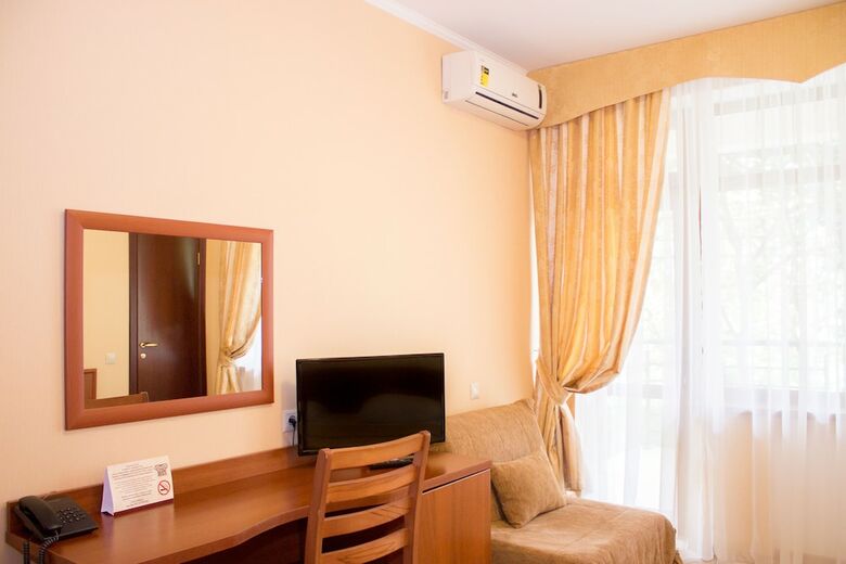 Hotel Grace Nairi