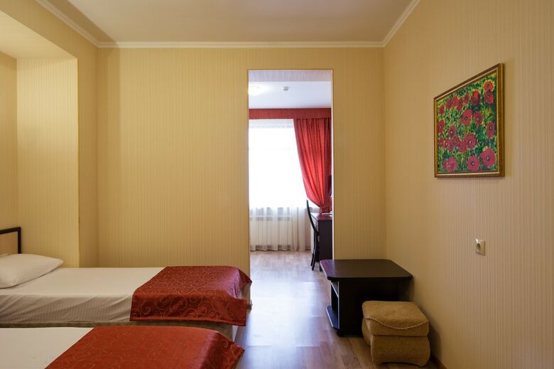 Hotel Grace Nairi