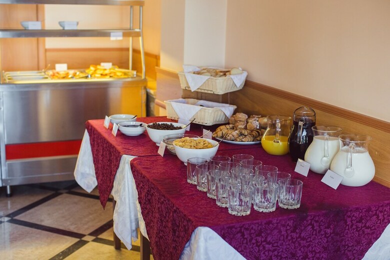 Hotel Grace Nairi