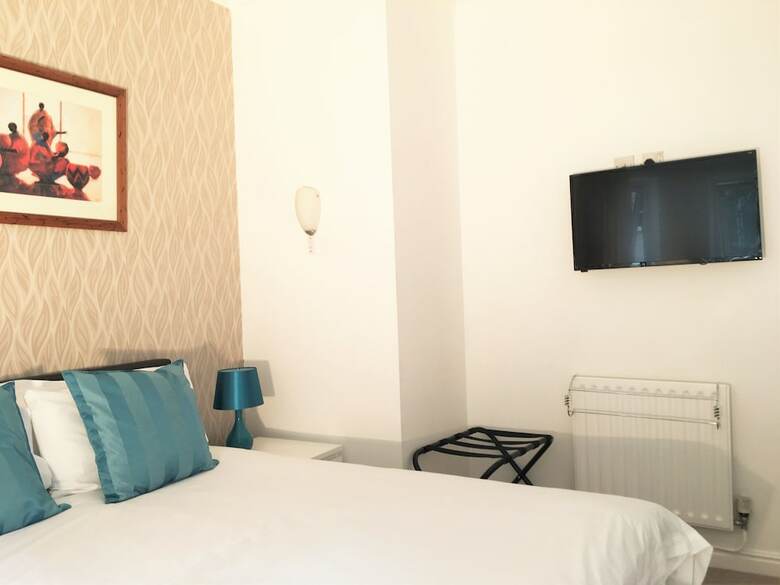 Hotel Polygon Villas Guest House - B&B