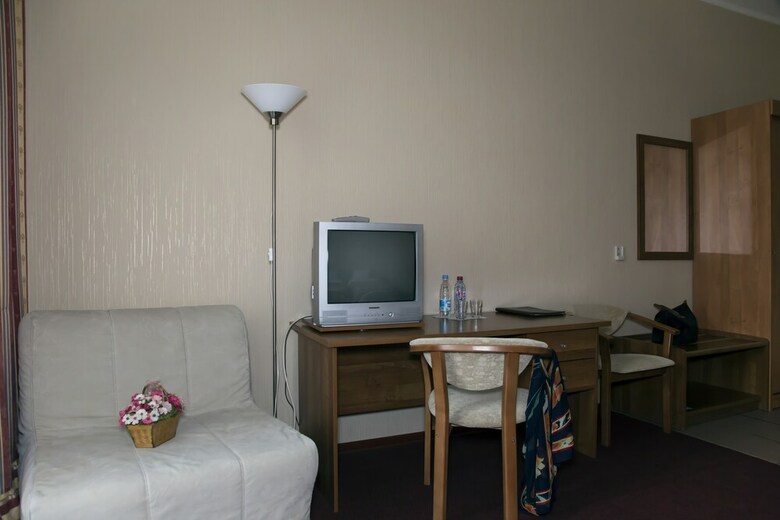 Columb Hotel