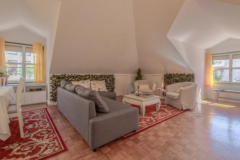 Apartamentos Beautiful Flat With Prime Location