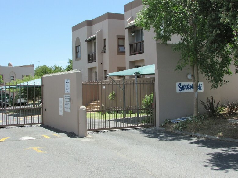 Apartamentos Serengeti Self Catering Units