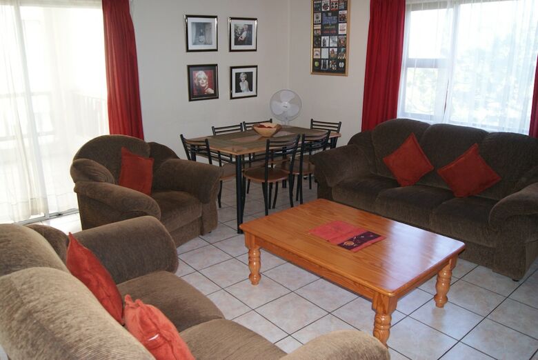 Apartamentos Serengeti Self Catering Units