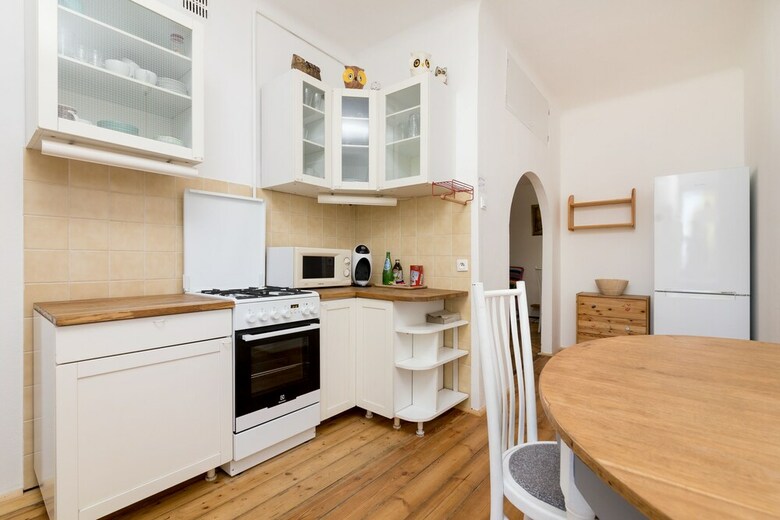 Royal Route Apartment For 10 People