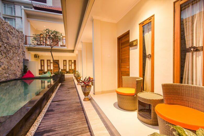 Bed & Breakfast Angkul Angkul Segara Beach Kuta