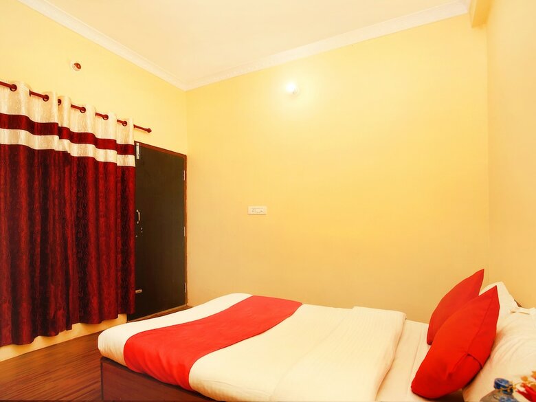 Hotel Spot On 543 New Lotus Lodge