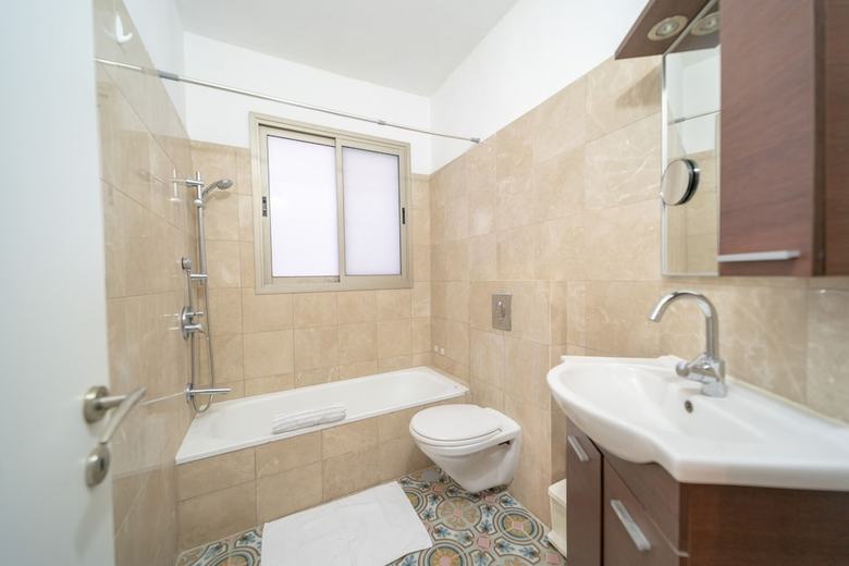 Amazing Apartment- 5 Min From The Beach