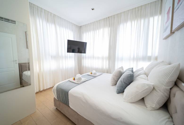 Amazing Apartment- 5 Min From The Beach