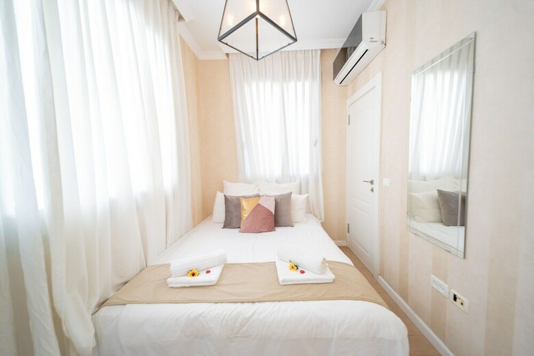 Amazing Apartment- 5 Min From The Beach
