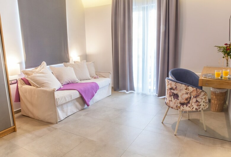 Hotel Anemos Rooms & Apartments
