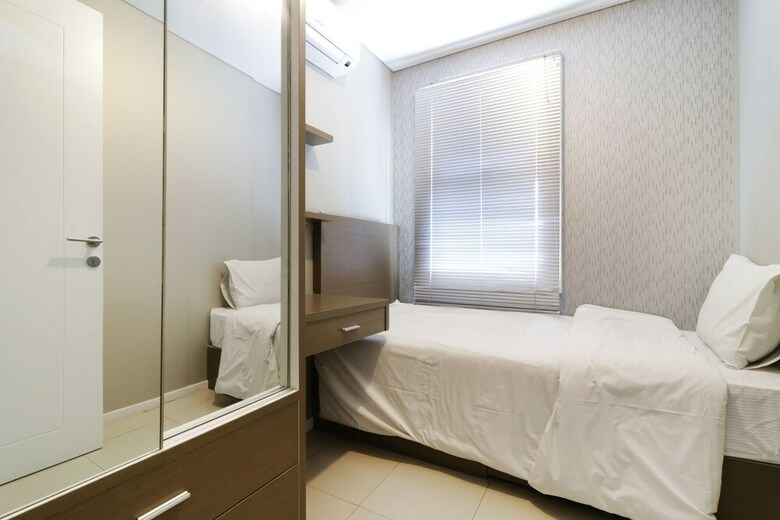 Apartamentos Ten Eleven Parahyangan Residence