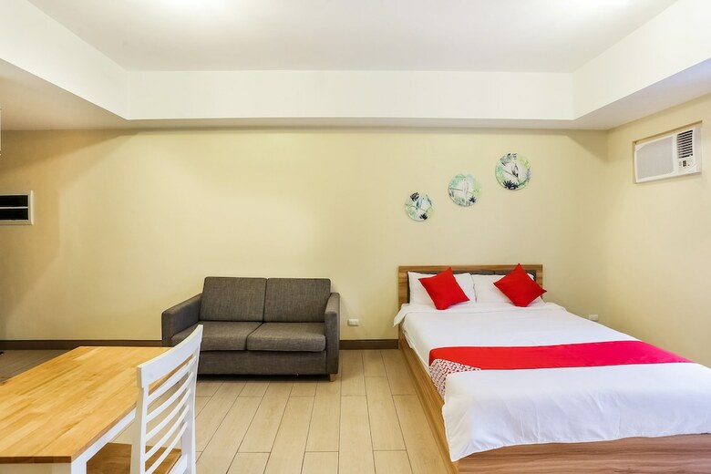 Hotel Oyo 260 The Venice Luxury Residences