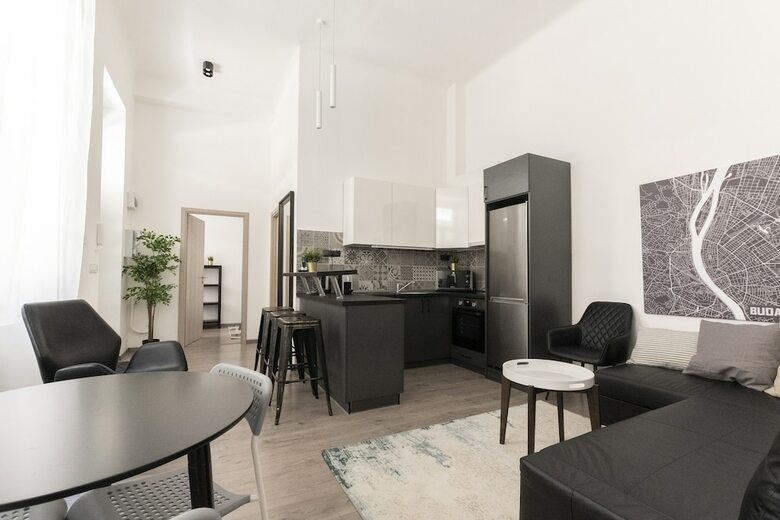 Standard Apartment By Hi5 - R�k�czi �t 23