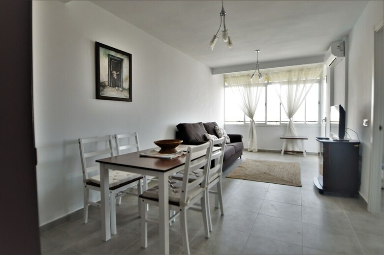 Vista Arroyo Apartment