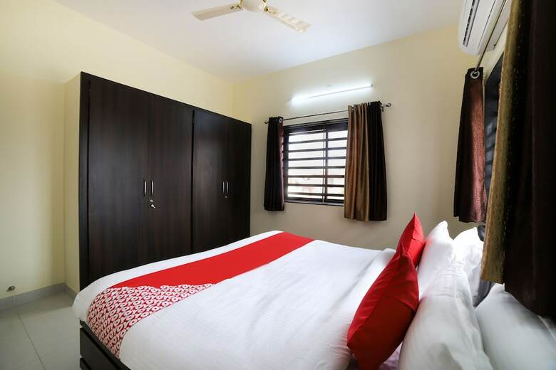 Hotel Oyo 46244 Daze Off Studio House