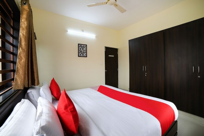 Hotel Oyo 46244 Daze Off Studio House