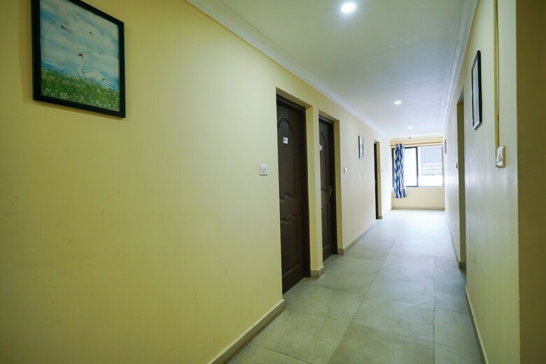 Hotel Oyo 4280 The City Gate Residency