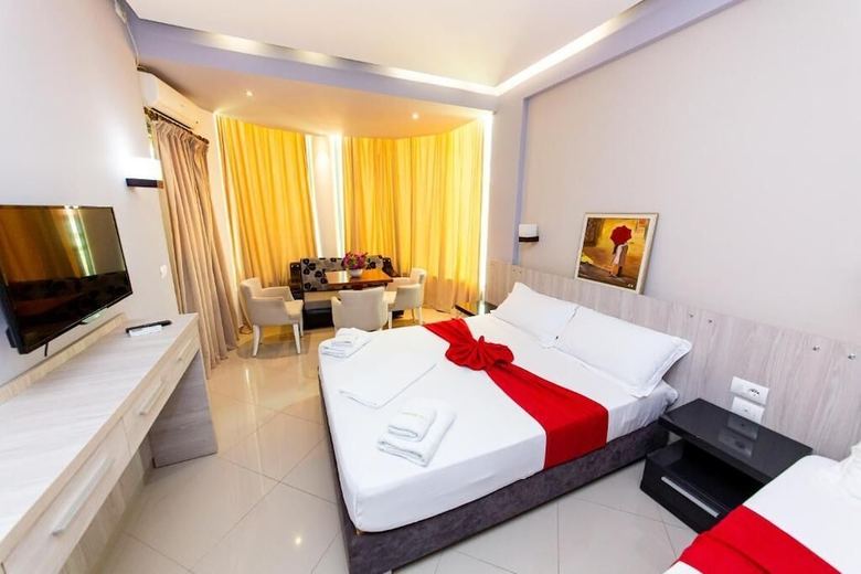 Hotel Dclub Villa Qendra Village