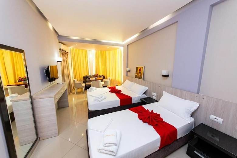 Hotel Dclub Villa Qendra Village
