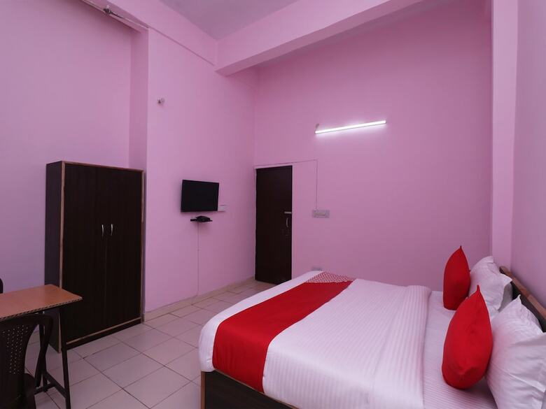 Hotel Spot On 28866 Capital Inn