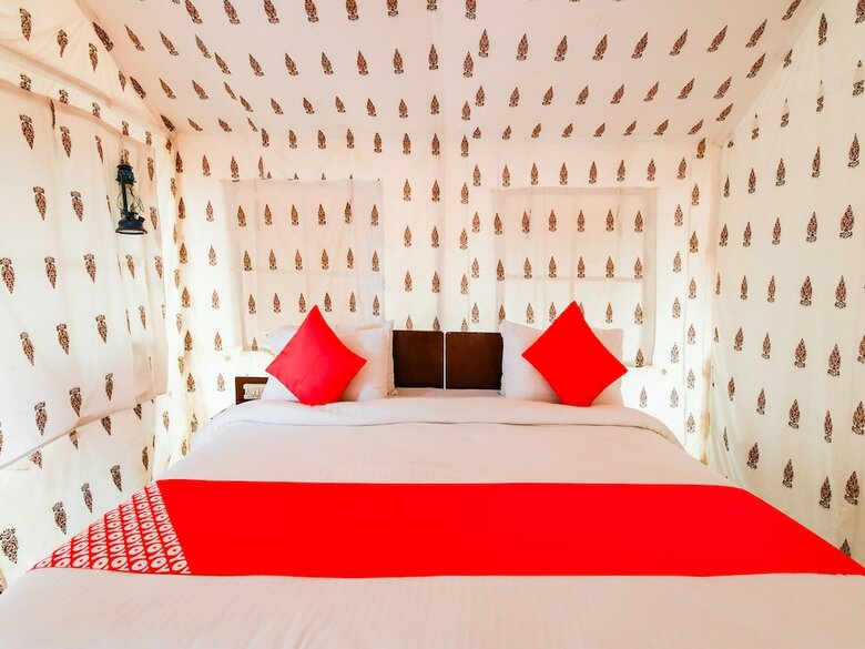 Hotel Oyo 42224 Royal Tent Pushkar